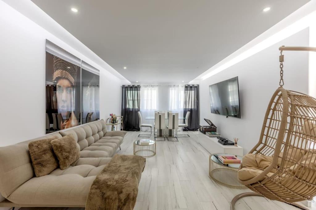 Spacious 3-Bedroom Condo In Лиссабон Экстерьер фото